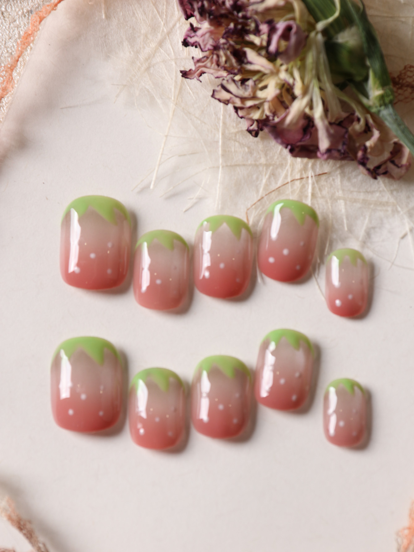 Nail Adhesive Tab - 10 Pezzi Unghie Finte Corte Rosa