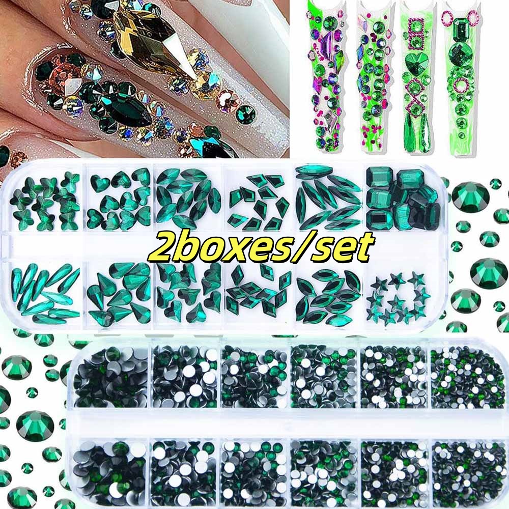 2 scatole di strass per unghie - Nail Art Emerald Green recensione e prezzo