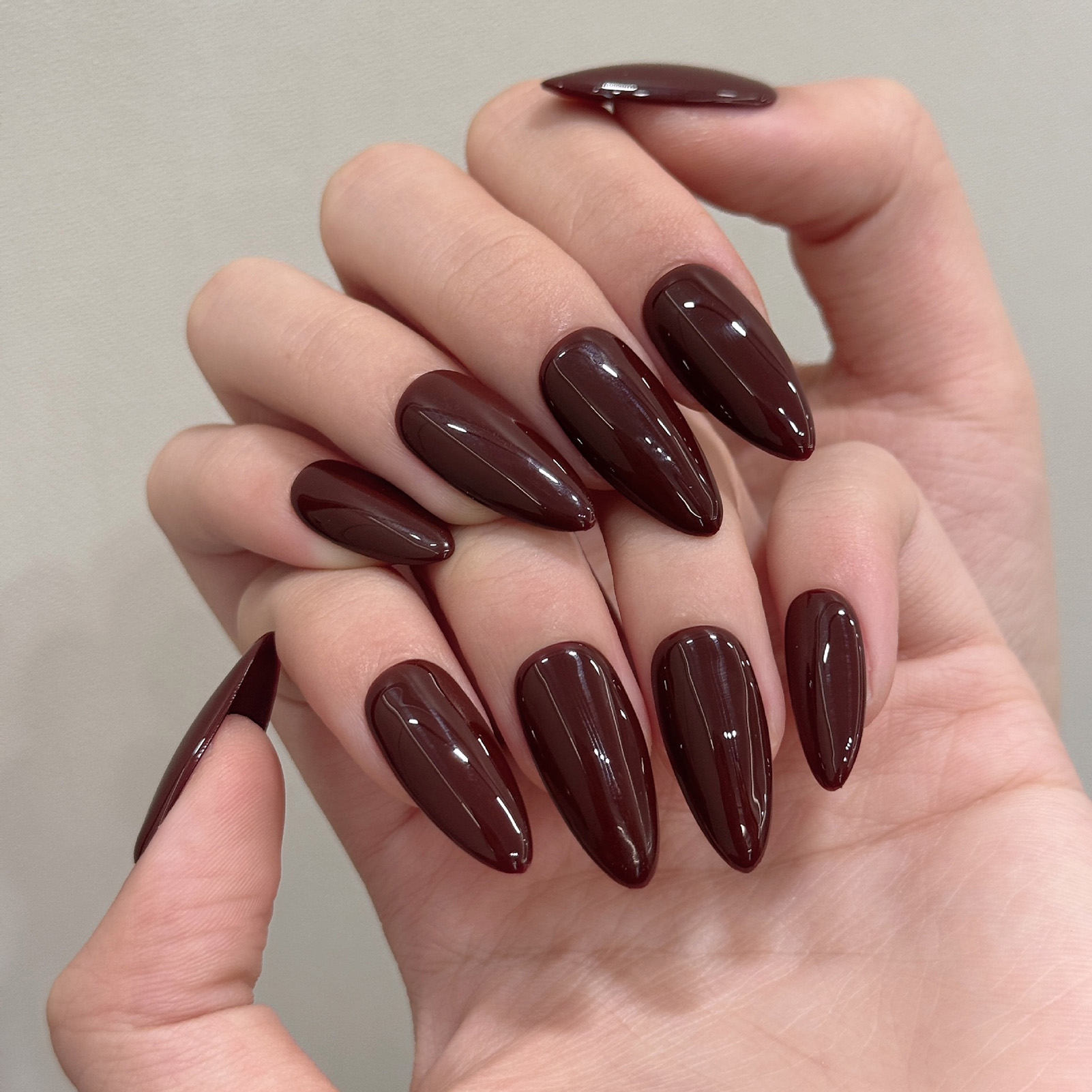 10 pz. Unghie Finte a Mandorla - Nail Art Emerald recensione e prezzo