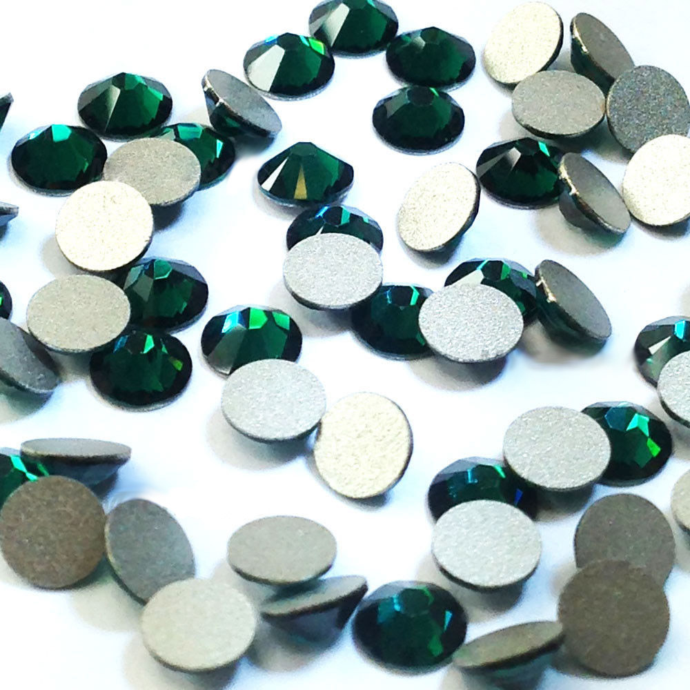 Strass in Cristallo Verde Smer - Nail Art Emerald Green recensione e prezzo